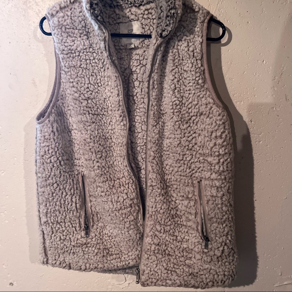 Fuzzy cream vest